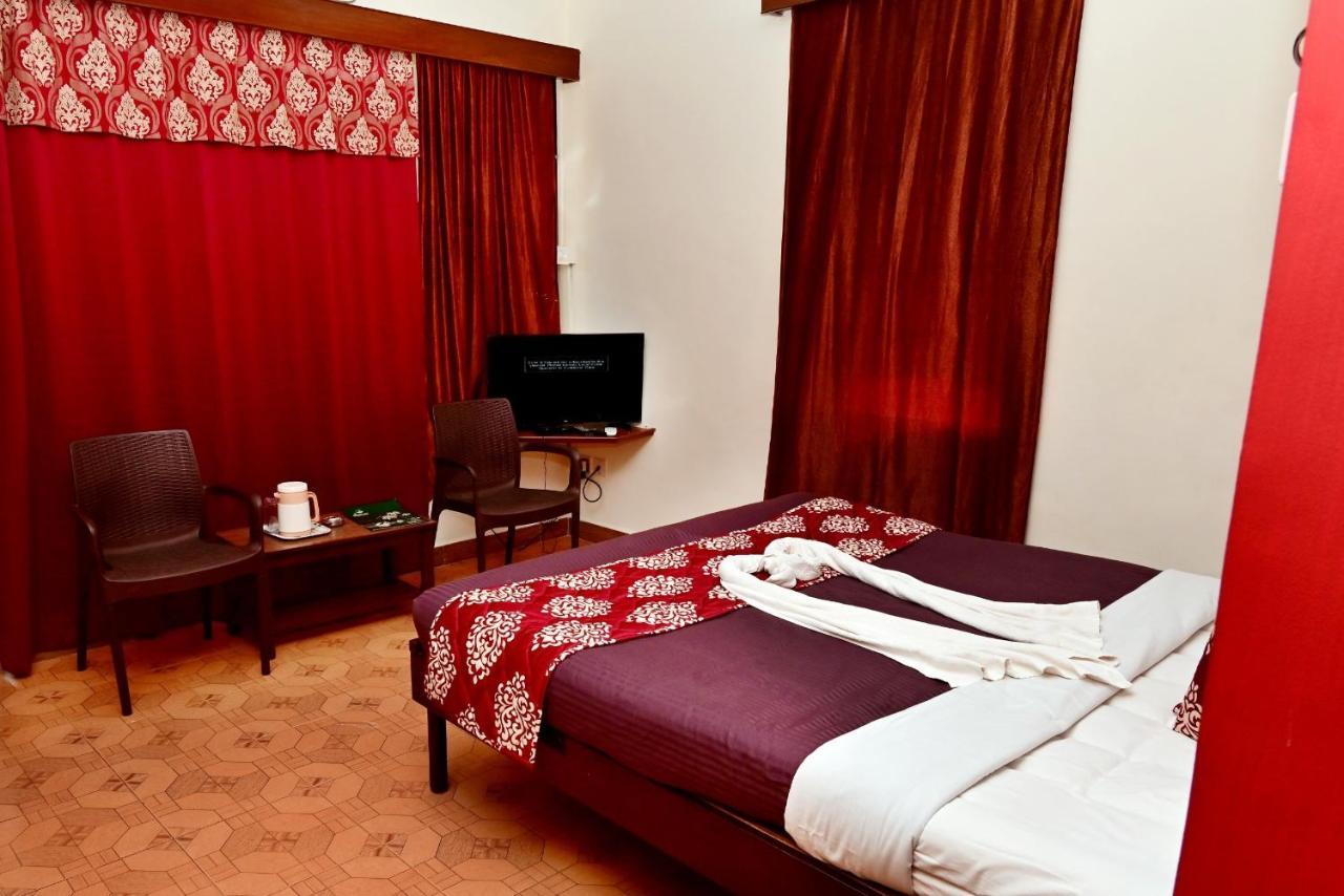 Swimsea Beach Resort, A Beach Property Panaji Dış mekan fotoğraf
