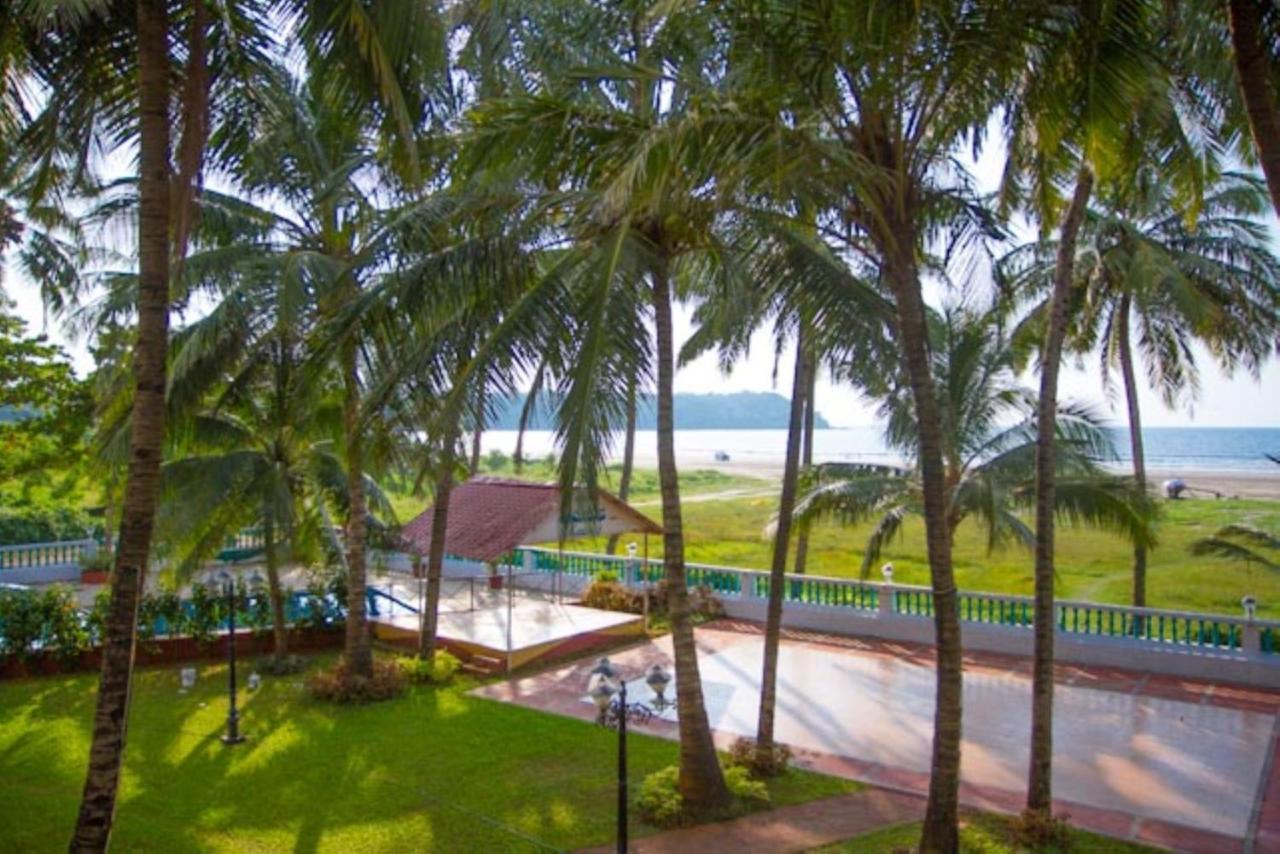 Swimsea Beach Resort, A Beach Property Panaji Dış mekan fotoğraf